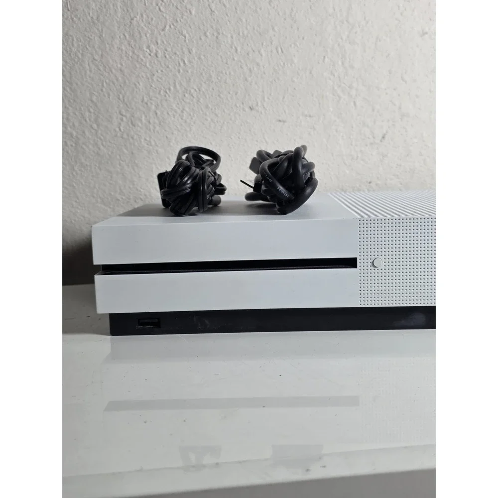 Microsoft Xbox One S (Model 1681) 500GB Gaming System Console W/ Wires Tested